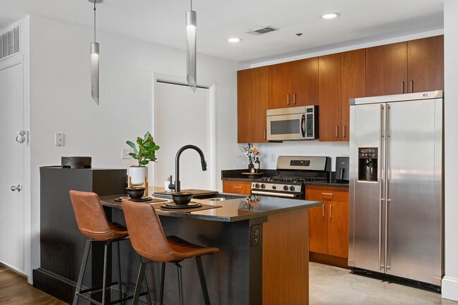 845 Spring St NW in Atlanta, GA - Building Photo - Building Photo