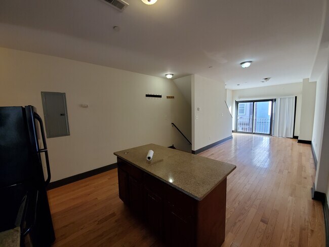 2031 N 19th St in Philadelphia, PA - Building Photo - Building Photo