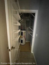 110 Crestview Dr photo'