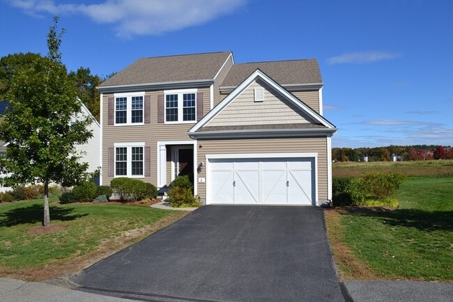 property at 8 Spicebush Ct