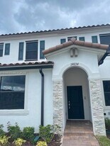 24654 SW 118 Pl in Homestead, FL - Building Photo
