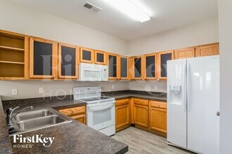 233 Meadow Wood Rd in Summerville, SC - Building Photo - Building Photo
