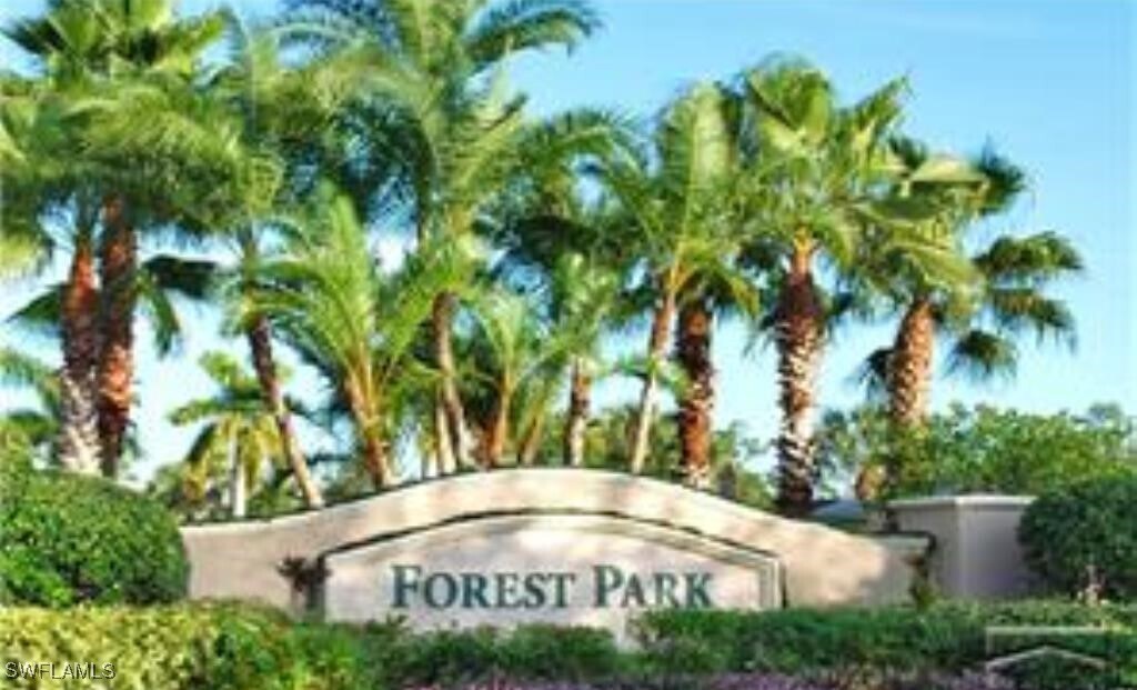 3951 Ruxton Rd in Naples, FL - Building Photo