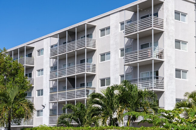 Miami Shores Apartment Homes