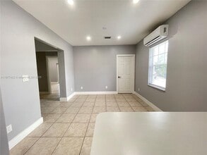 22675 SW 182nd Ave in Miami, FL - Building Photo - Building Photo