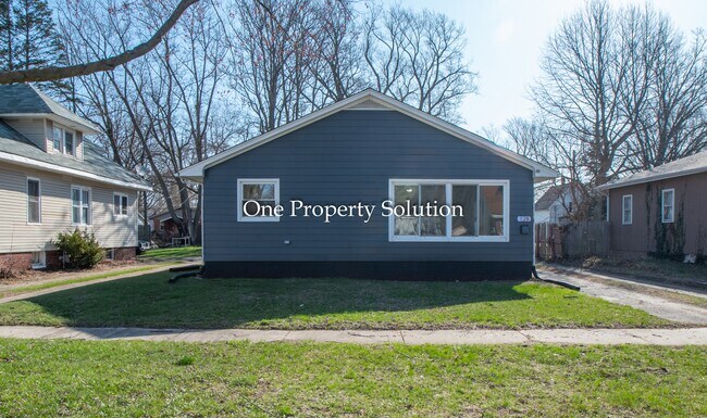 128 Hancock Ave in Michigan City, IN - Building Photo - Building Photo