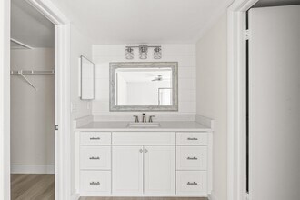343 Oak Harbour Dr in Juno Beach, FL - Building Photo - Building Photo