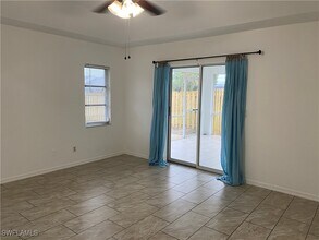 761 93rd Ave N in Naples, FL - Building Photo - Building Photo