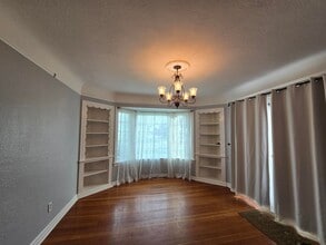 1227 S 12th St in Mount Vernon, WA - Building Photo - Building Photo