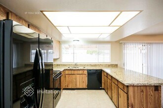 3630 W Carla Vista Dr in Chandler, AZ - Building Photo - Building Photo