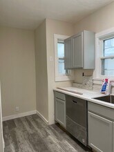 707 W California Ave, Unit 3 in Urbana, IL - Building Photo - Building Photo