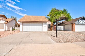 1861 S Williams in Mesa, AZ - Foto de edificio - Building Photo