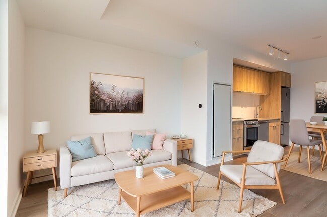 property at 1660 Bloor St W