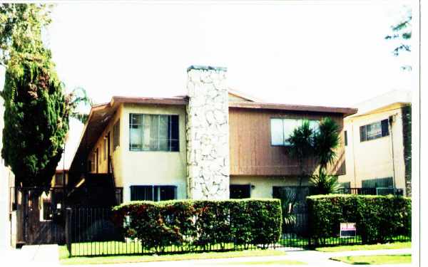 814 S Fir Ave in Inglewood, CA - Foto de edificio