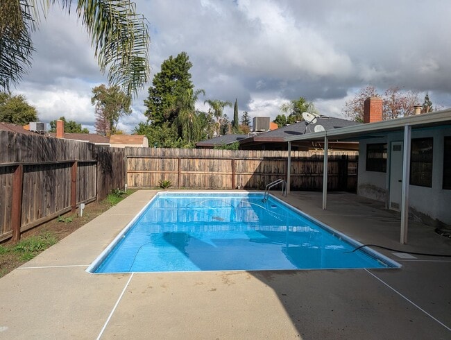 309 N Fordham Ave in Fresno, CA - Building Photo - Building Photo