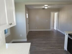 2953 S Garden Cir in South Salt Lake, UT - Building Photo - Building Photo