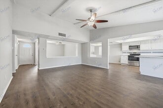 7400 Butternut Ct in Fort Worth, TX - Building Photo - Building Photo