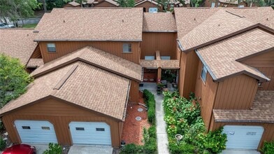 2701 NE 10th St, Unit 403 in Ocala, FL - Building Photo - Building Photo