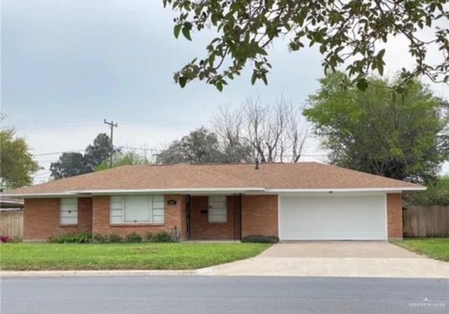 1927 Daffodil Ave in McAllen, TX - Building Photo