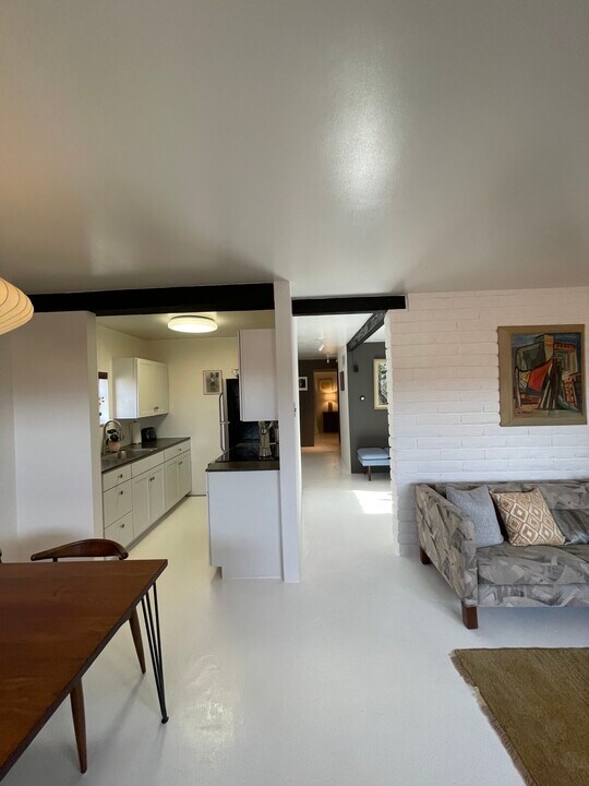 335 Otero St in Santa Fe, NM - Building Photo