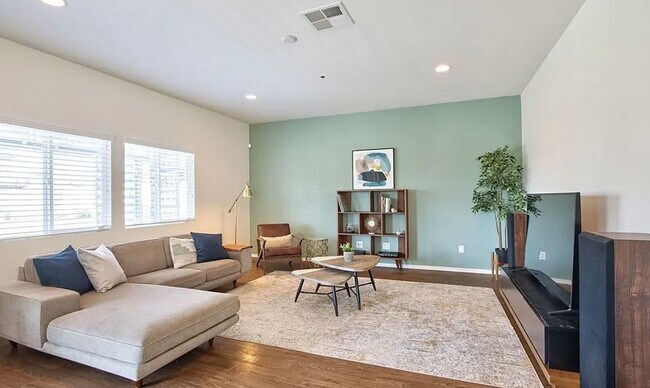 28763 Cloud Wy in Murrieta, CA - Building Photo - Building Photo