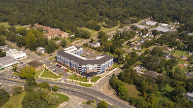 Casanas Village At Frenchtown Square in Tallahassee, FL - Building Photo - Building Photo