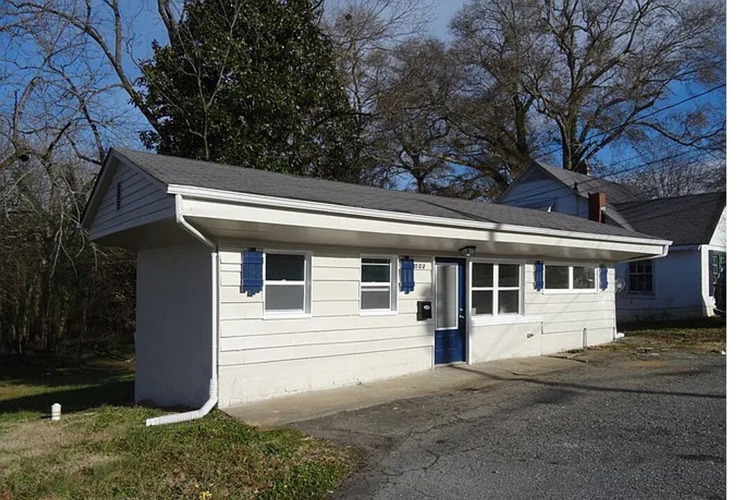 502 Childs St in Lincolnton, NC - Building Photo