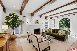 312 S McCarty Dr in Beverly Hills, CA - Building Photo - Building Photo