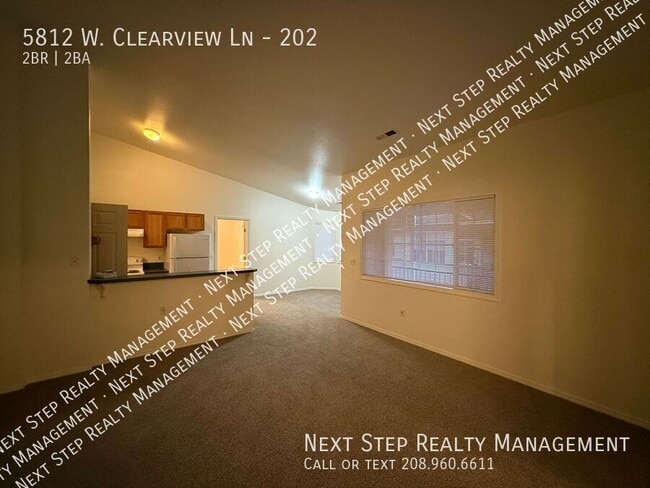 5812 W Clearview Ln in Boise, ID - Building Photo - Building Photo