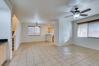 9027 Sheffield Garden Ave in Las Vegas, NV - Building Photo - Building Photo