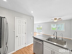 3097 Cowley Way in San Diego, CA - Building Photo - Building Photo