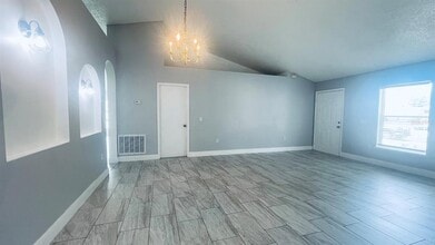 729 Del Rio Way in Kissimmee, FL - Building Photo - Building Photo