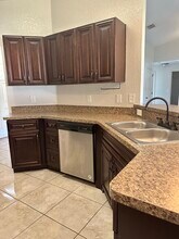 2 Olive Dr in Ocala, FL - Foto de edificio - Building Photo