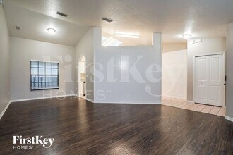 1105 Craig Ct in St. Cloud, FL - Building Photo - Building Photo