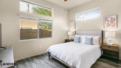 1000 Island Breeze St in Davenport, FL - Building Photo - Building Photo