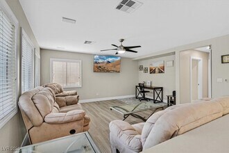 2735 Peekskill Ave in Henderson, NV - Building Photo - Building Photo