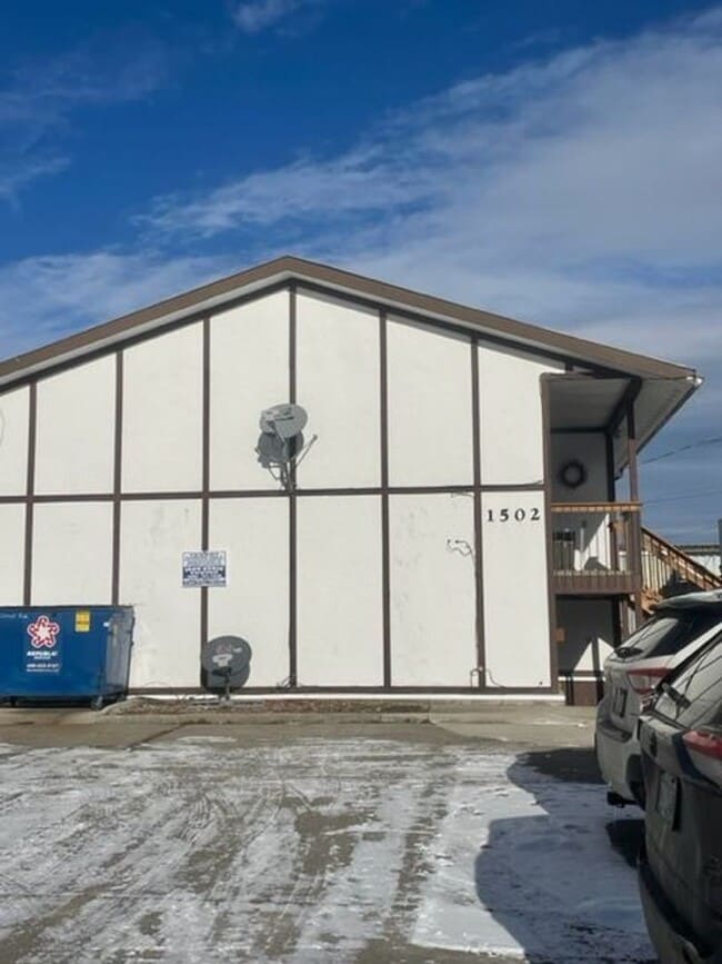 property at 1502 Ernest Ave