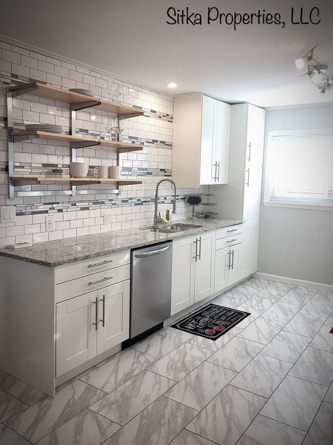 7542 E 28th St in Tulsa, OK - Building Photo - Building Photo