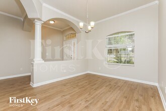 34333 Shadewood Cir in Leesburg, FL - Foto de edificio - Building Photo