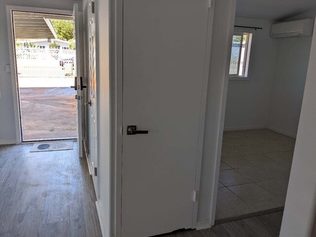 99-741 Hulumanu St, Unit 103 in Aiea, HI - Foto de edificio - Building Photo