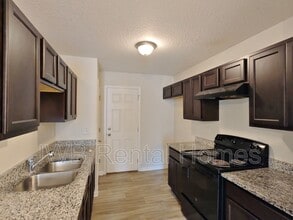 8856 Adams Ave in Jacksonville, FL - Building Photo - Building Photo