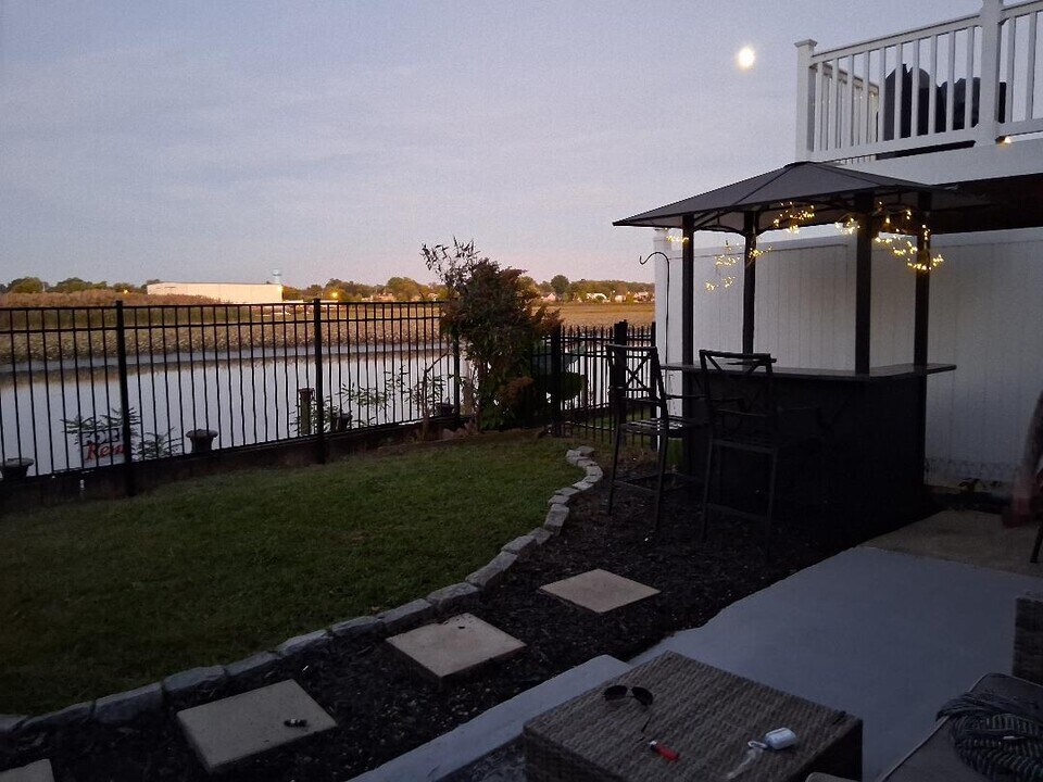 53 Edgewater ave in Westville, NJ - Foto de edificio