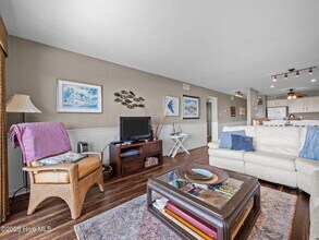 525 Salter Path Rd in Pine Knoll Shores, NC - Building Photo - Building Photo
