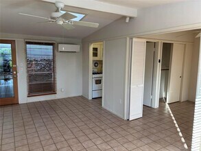 1714 Summit View Pl in Austin, TX - Building Photo - Building Photo