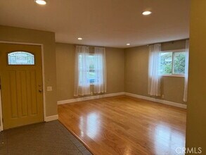 22648 Mobile St in Los Angeles, CA - Building Photo - Building Photo