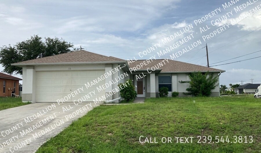 710 SW 21st Terrace in Cape Coral, FL - Building Photo
