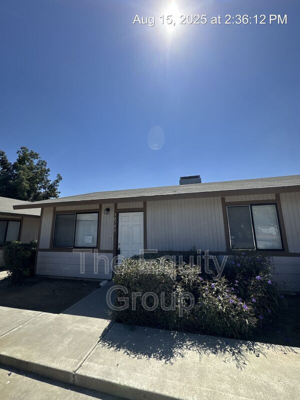 property at 10700 Railroad Ave