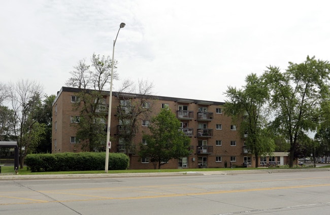 Harmony Court in Milton, ON - Building Photo - Building Photo