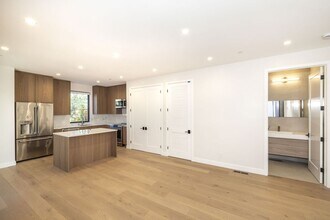 3737 El Centro St in Palo Alto, CA - Building Photo - Building Photo