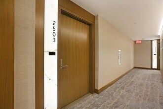 888 W E St-Unit -2503 in San Diego, CA - Building Photo - Building Photo